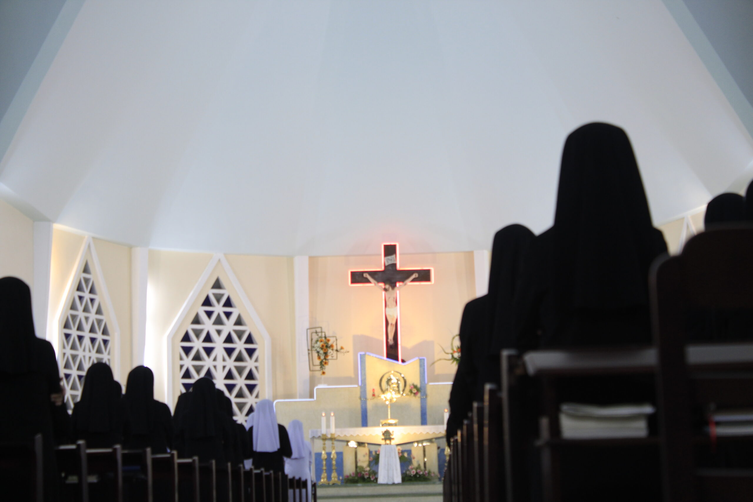 GIỜ CHẦU THÁNH THỂ NHÂN NGÀY KHÁNH NHẬT TRUYỀN GIÁO