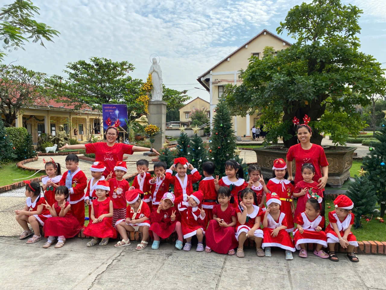 Cùng Bé Vui Đón Giáng Sinh